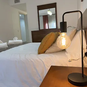 https://chicflat-avenida-espaa.es-andalucia.com